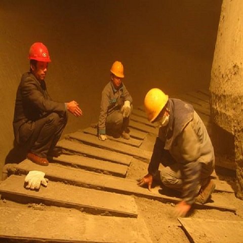 長(zhǎng)春水泥庫(kù)清灰的必要性與挑戰(zhàn):確保生產(chǎn)效率與安全